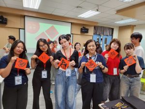 LINE_ALBUM_20250812 中文課_250827_5