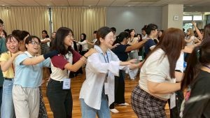 LINE_ALBUM_202586_250827_4