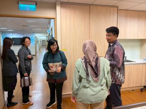 LINE_ALBUM_311 印尼UNTS_260907_25