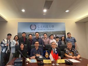 LINE_ALBUM_529 Runata Foundation_260908_1
